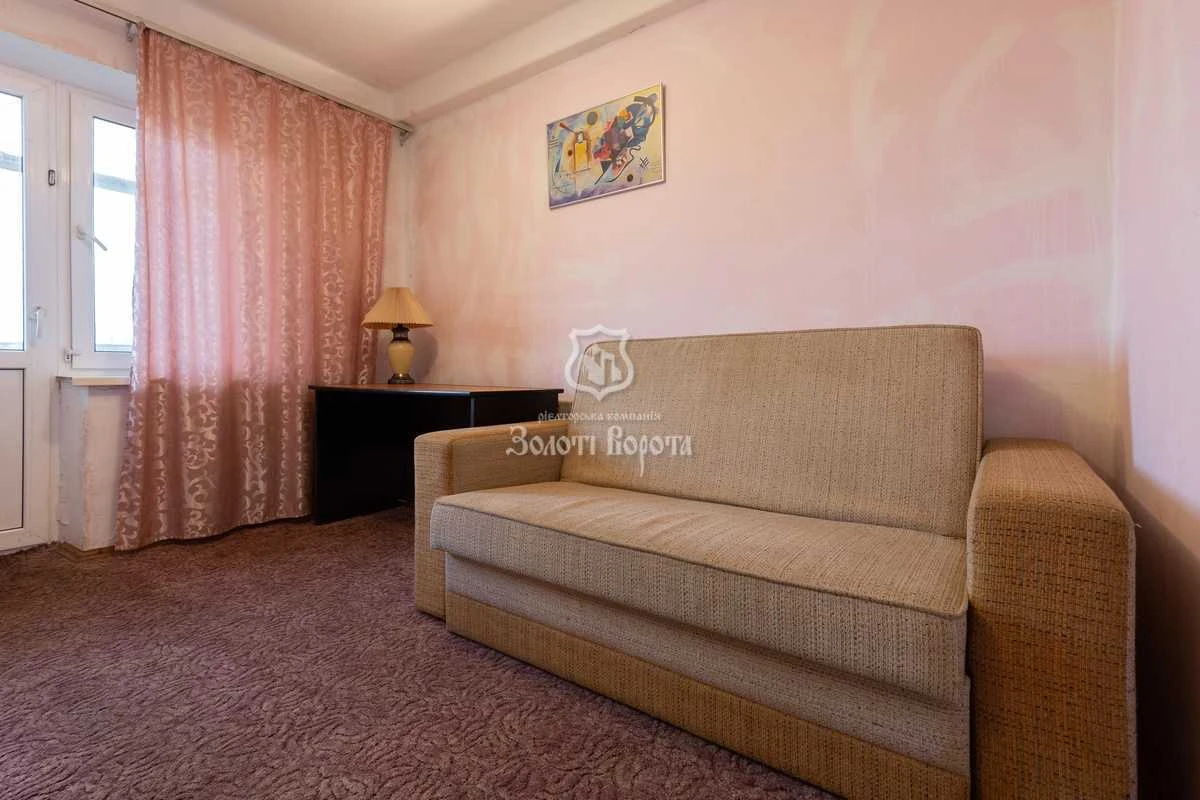 Продажа 3-комнатной квартиры 60.5 м², Якуба Коласа ул., 17