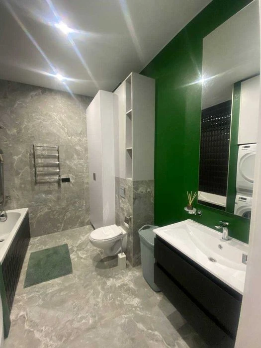 Продаж 1-кімнатної квартири в центрі міста ЖК " Main House"