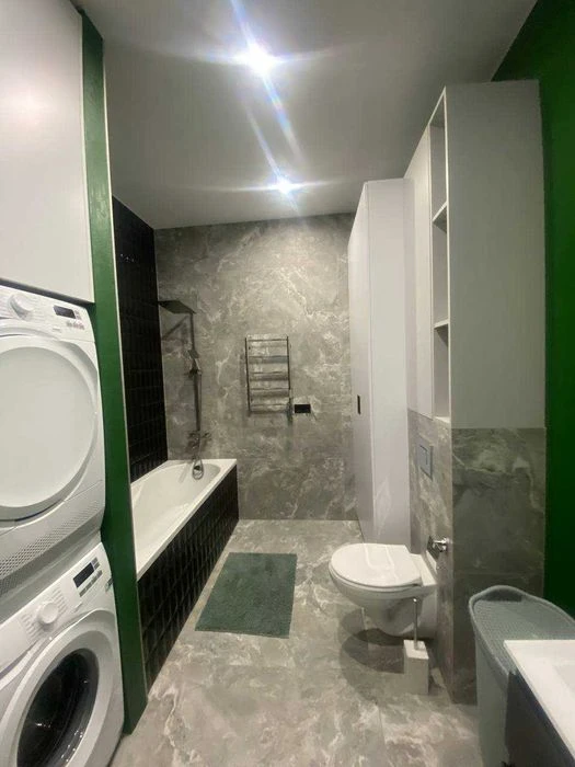 Продаж 1-кімнатної квартири в центрі міста ЖК " Main House"