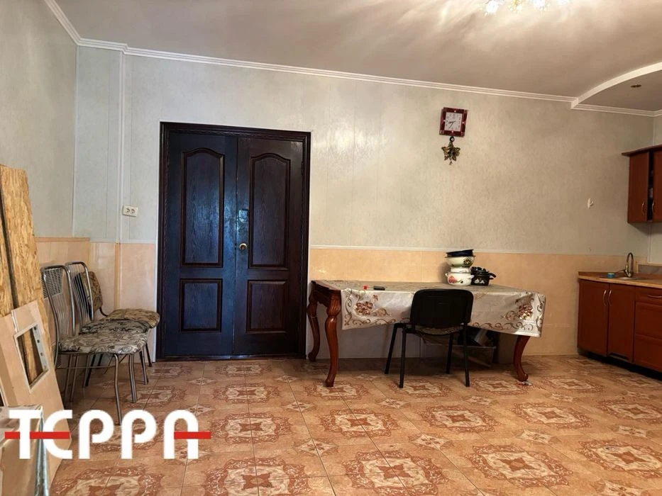 House for sale, Zeleny Yar, Tsytrusova St.