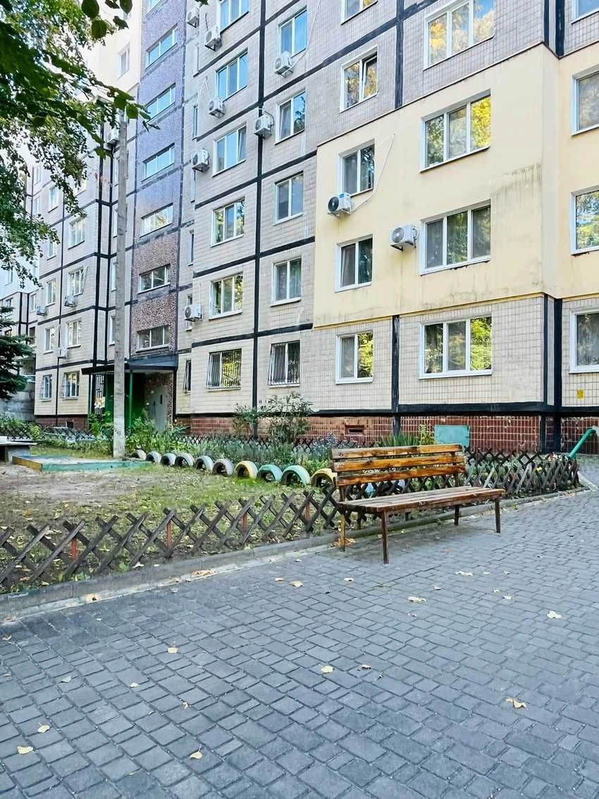 Продажа 1-комнатной квартиры в ж/м Тополь