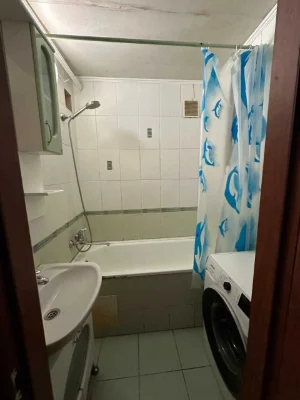 Selling 2-bedroom apartment in Zhmodryiivsk; st. 20th Anniversary of Victory