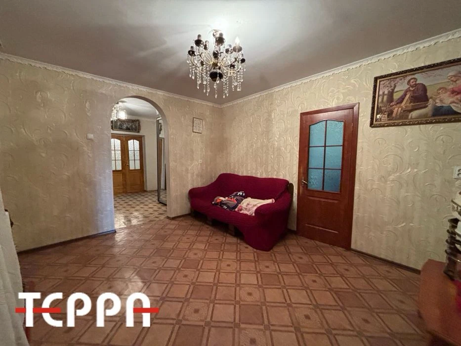 House for sale, Zeleny Yar, Tsytrusova St.