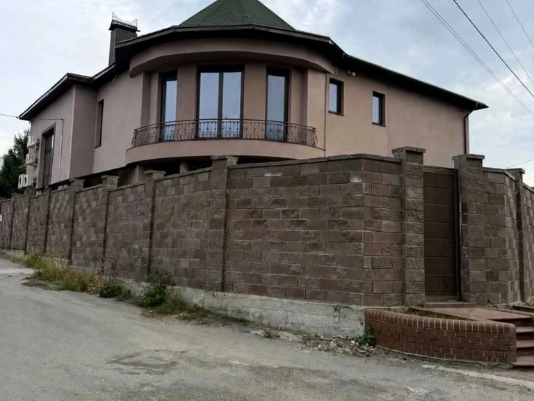 House. Zaporizhzhia, Bilokopytova Street