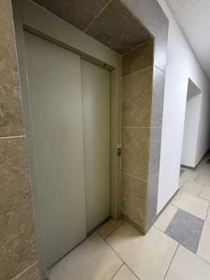 Продаж  каартиру з авторським ремонтом в новобудові