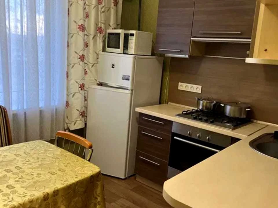 Квартира. Дніпро, Донецьке шосе