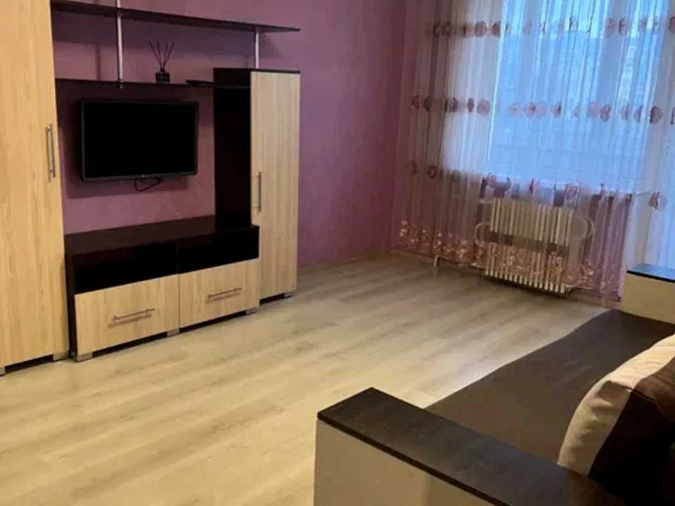 Квартира. Дніпро, Донецьке шосе