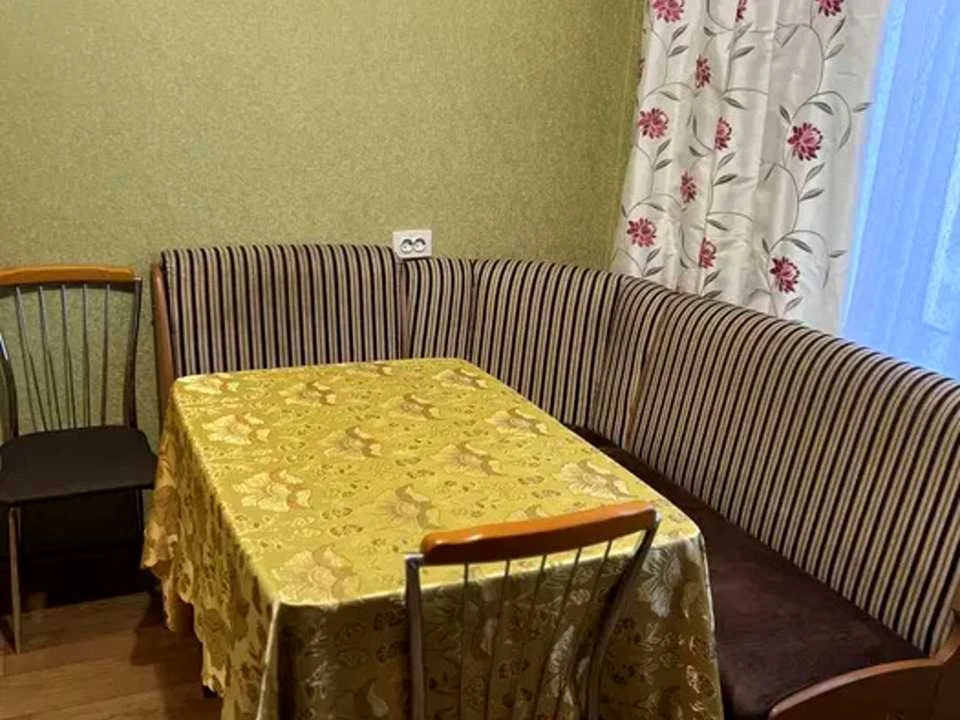 Квартира. Дніпро, Донецьке шосе