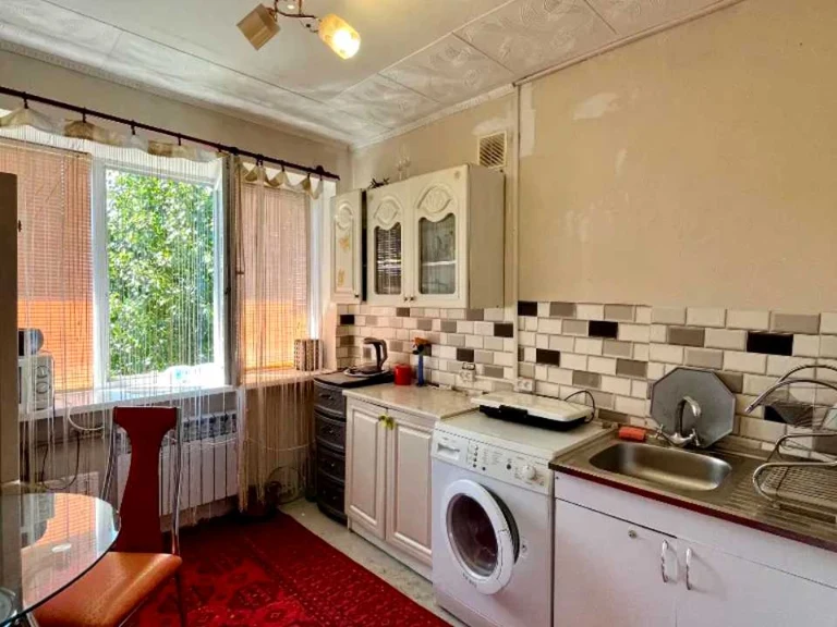 Apartment. Dnipro, Artekska Street