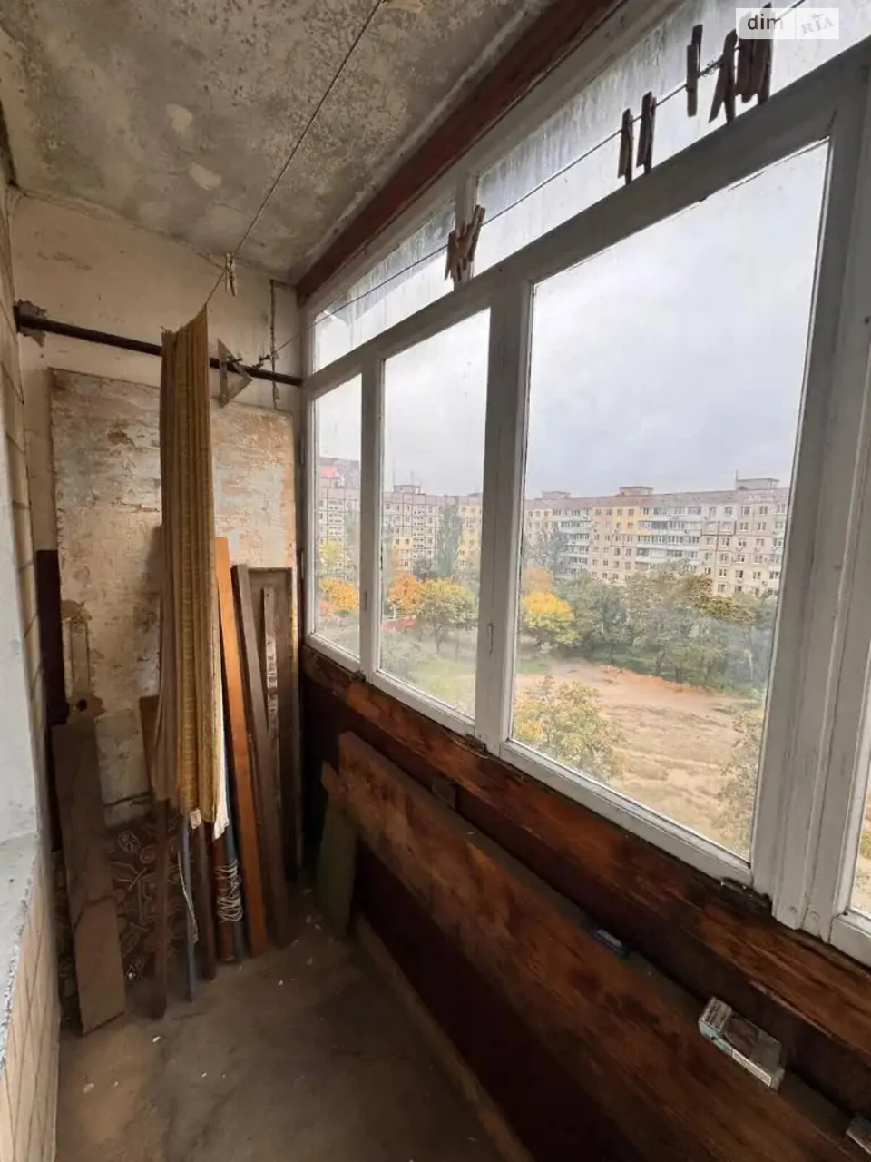 Apartment for Sale, Left Bank