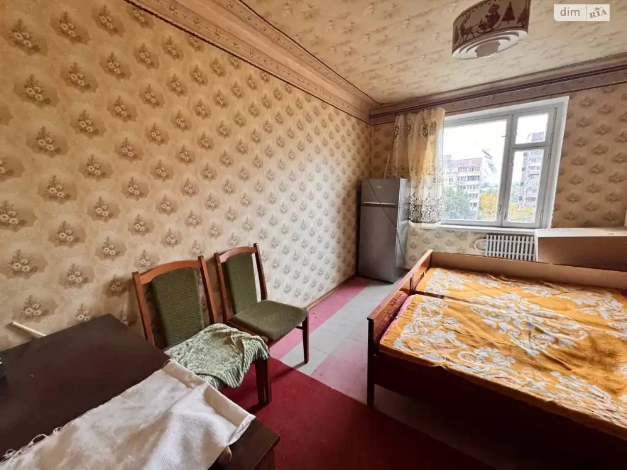 Apartment for Sale, Left Bank