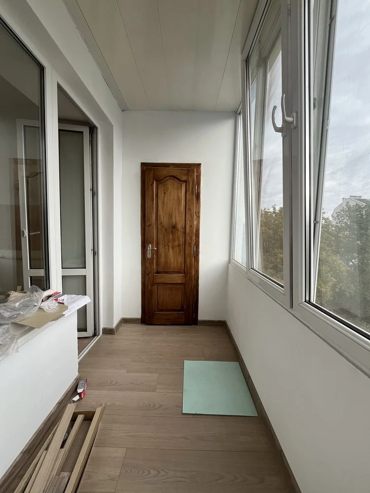 Apartment for sale in the city center, new building, individual gas heating