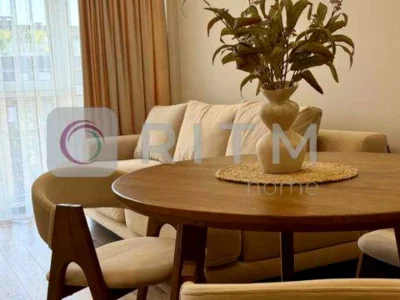 Apartment. Ivano-Frankivsk, Belvederska st.