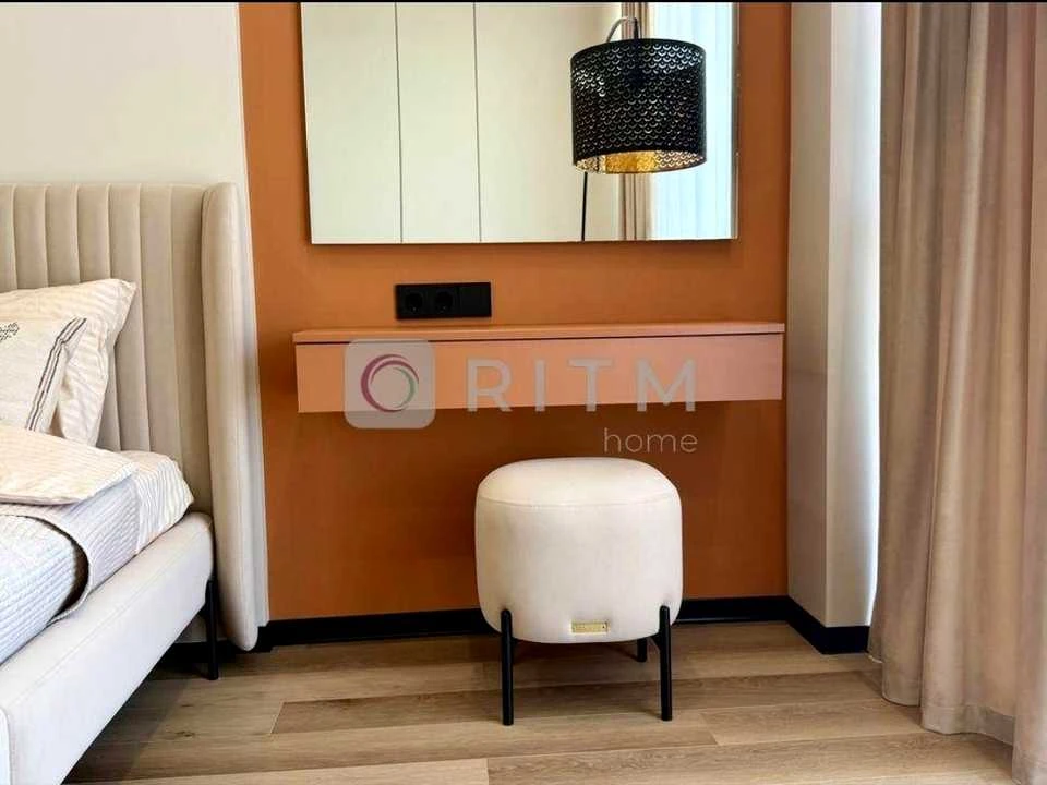 Apartment. Ivano-Frankivsk, Belvederska st.
