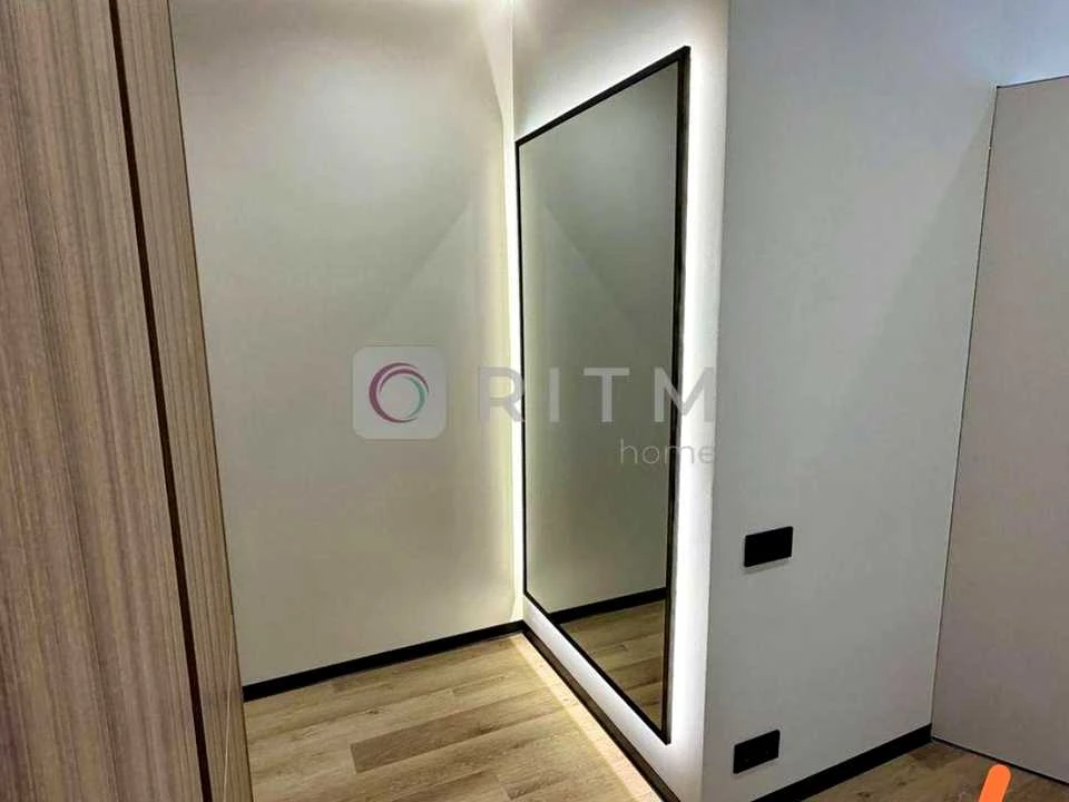 Apartment. Ivano-Frankivsk, Belvederska st.