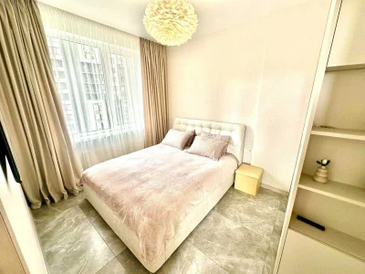 1 room apartment in a new building on Tairova with renovation. Kitchen-living room.