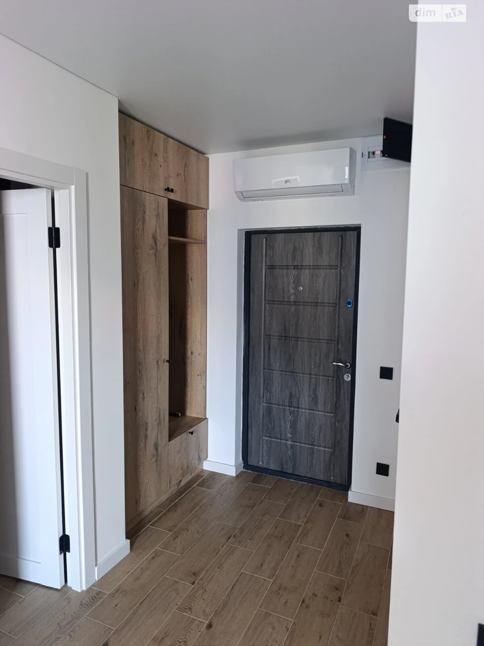 Apartment for Sale: Княгинин