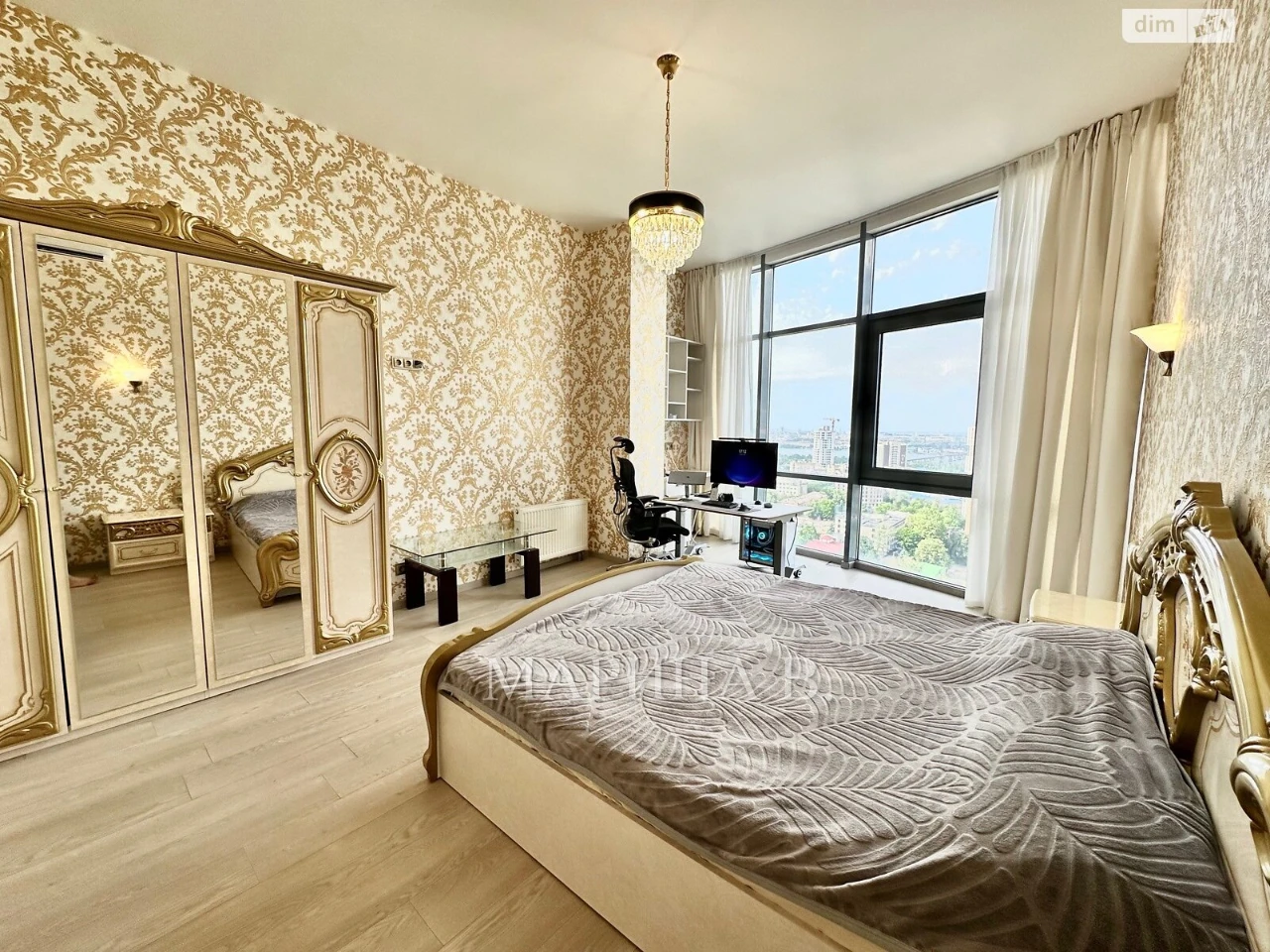 Long-Term Rental, Nagorny