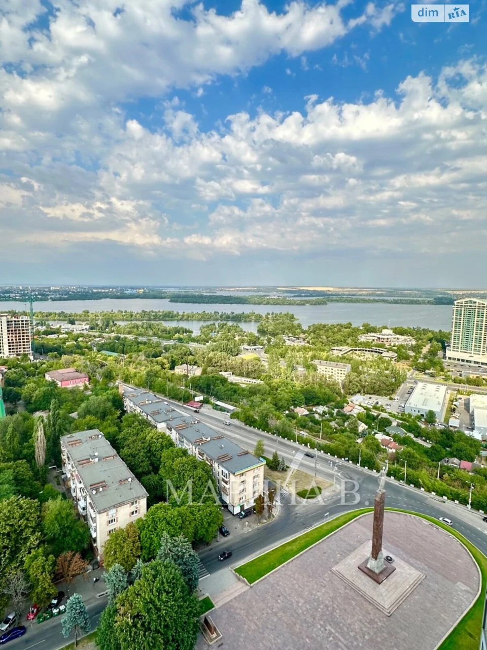 Long-Term Rental, Nagorny
