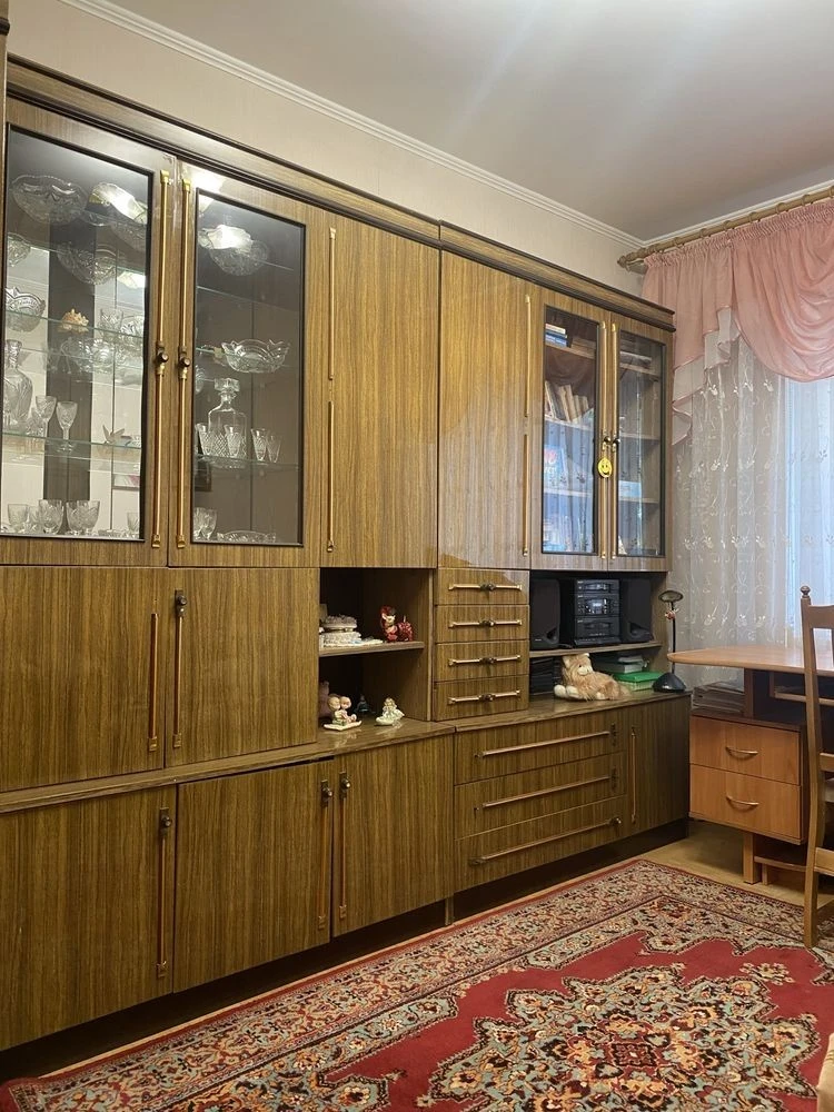Продается трехкомнатная квартира на Оболони, Северная 48а