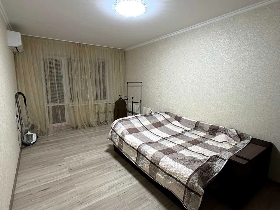 Квартира. Запоріжжя, Товариська вулиця
