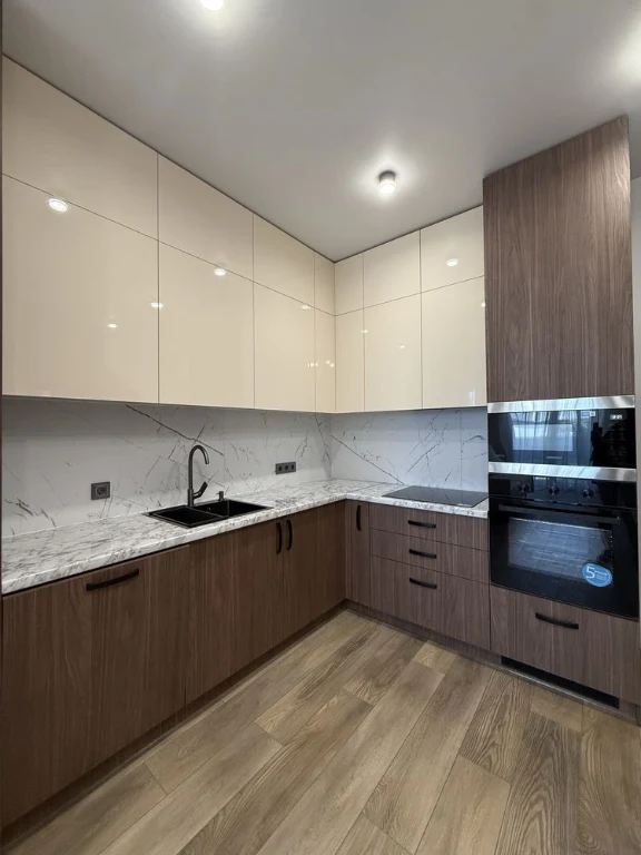 Apartment for sale in Elite Park residential complex