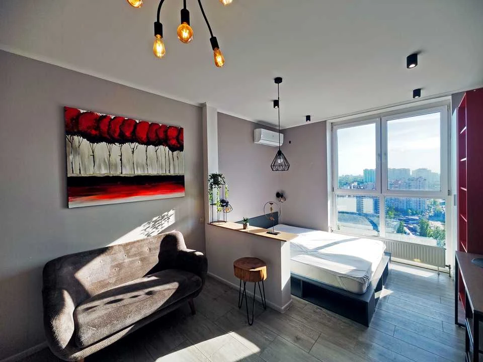 Apartment. Kyiv, Nizhnykova Street.