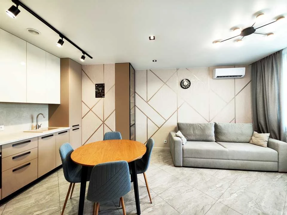 Apartment. Zolotoustyska Street, Kyiv