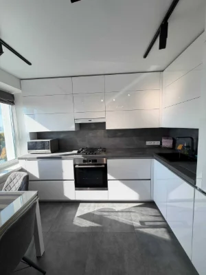 For Sale: Three-room apartment with a view, Solnechnaya Naberezhna Street