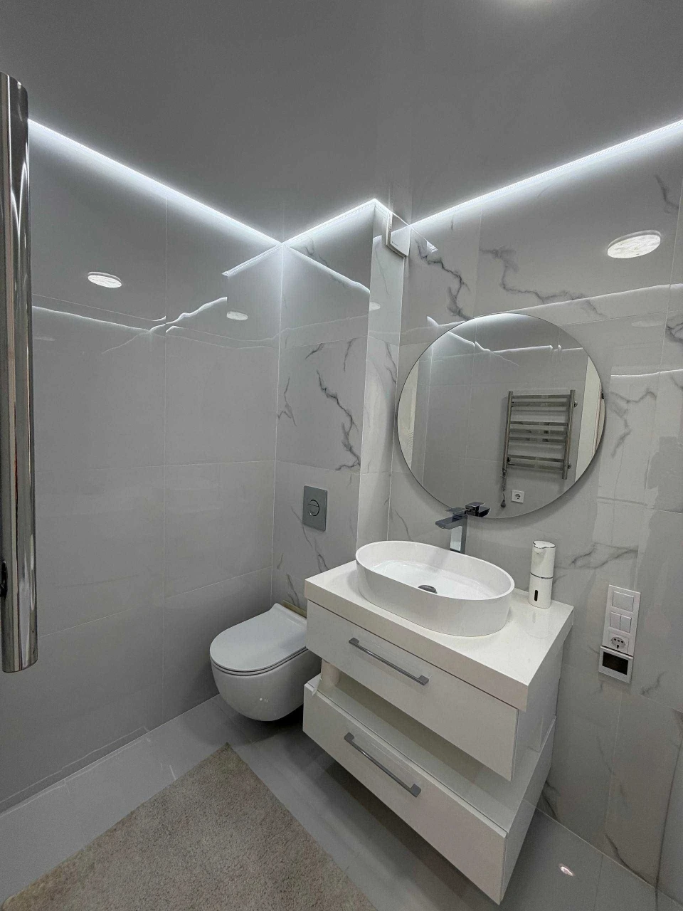For Sale: Three-room apartment with a view, Solnechnaya Naberezhna Street