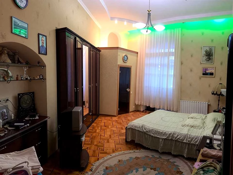 Квартира. Полтава, Просвіти вул.