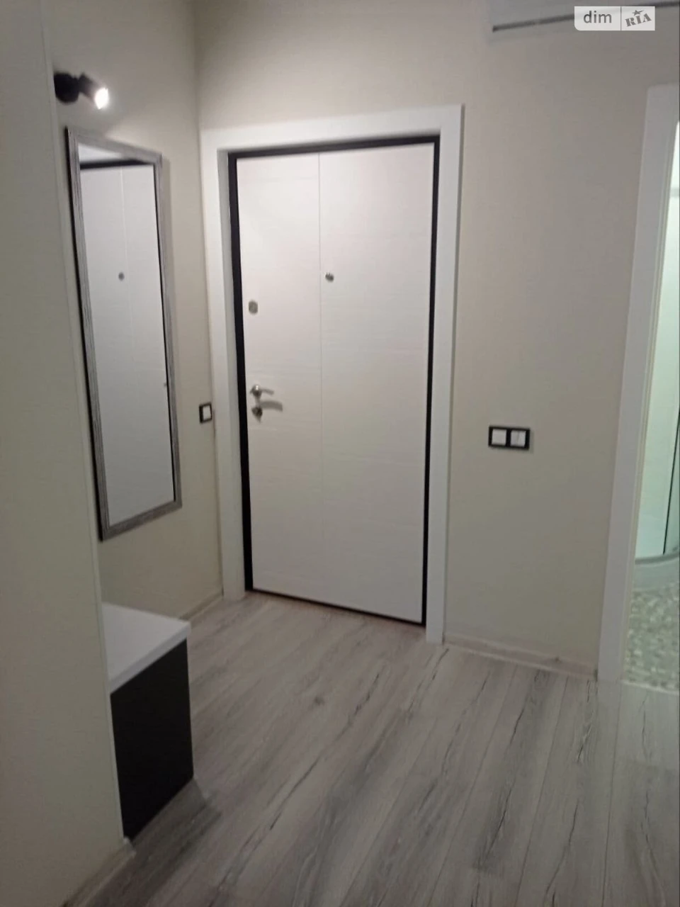 Long-Term Rental Apartment in Arcadia
