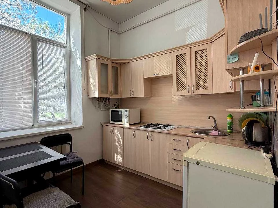 Apartment. Ivano-Frankivsk, Zalesnicha st.