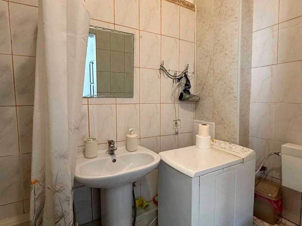 Apartment. Ivano-Frankivsk, Zalesnicha st.