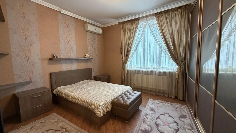 Продается 4 кк на Адмиральской! В новом доме! Район гимназии