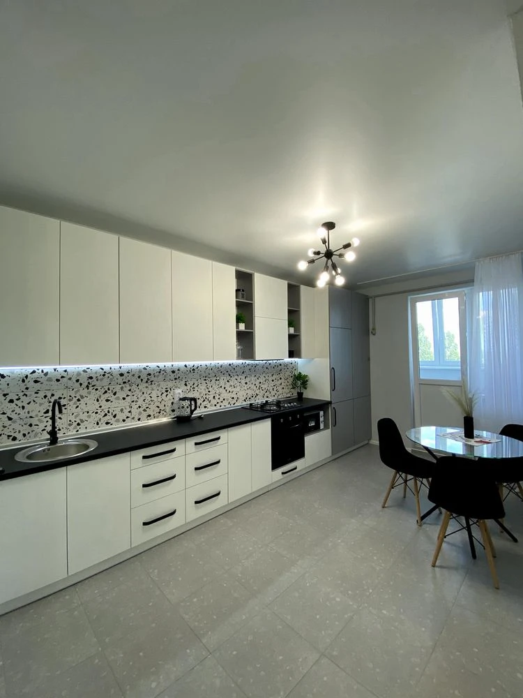 CENTRAL! 57 sq.m For sale 1 bedroom apartment on вул. Žabinskogo