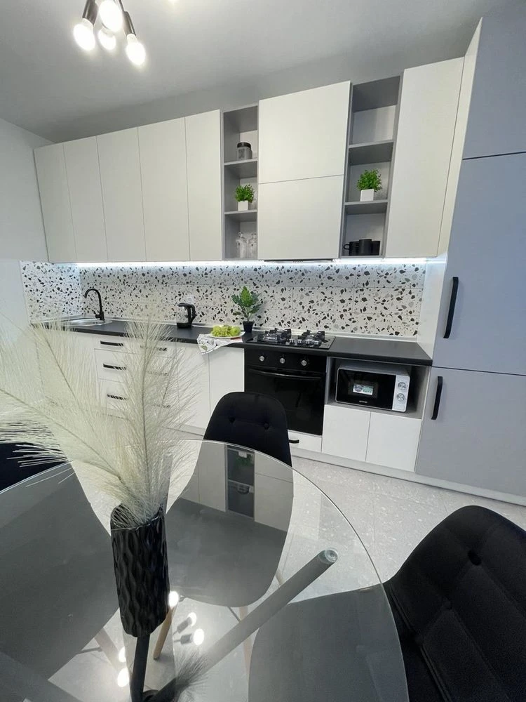 CENTRAL! 57 sq.m For sale 1 bedroom apartment on вул. Žabinskogo