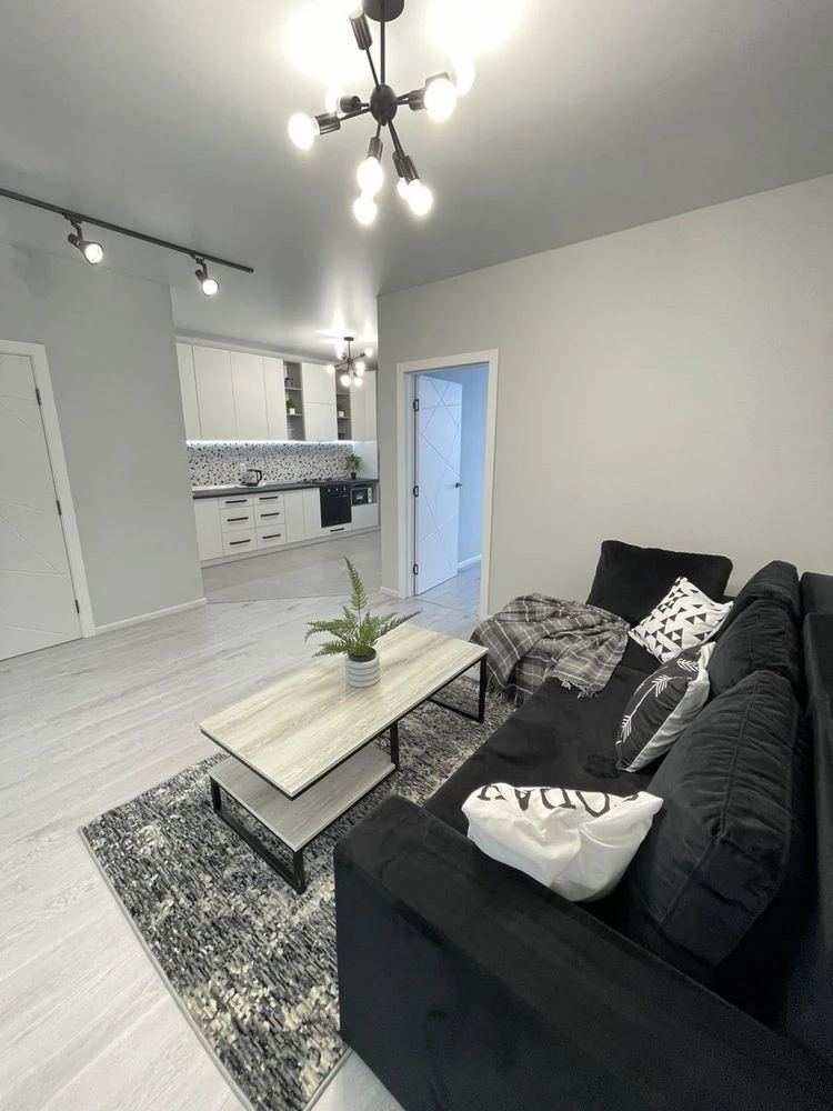 CENTRAL! 57 sq.m For sale 1 bedroom apartment on вул. Žabinskogo