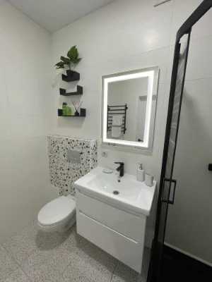 CENTRAL! 57 sq.m For sale 1 bedroom apartment on вул. Žabinskogo