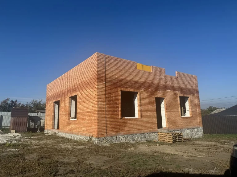 Продаж будинку ( період будівництва ) Біля парку Перемоги