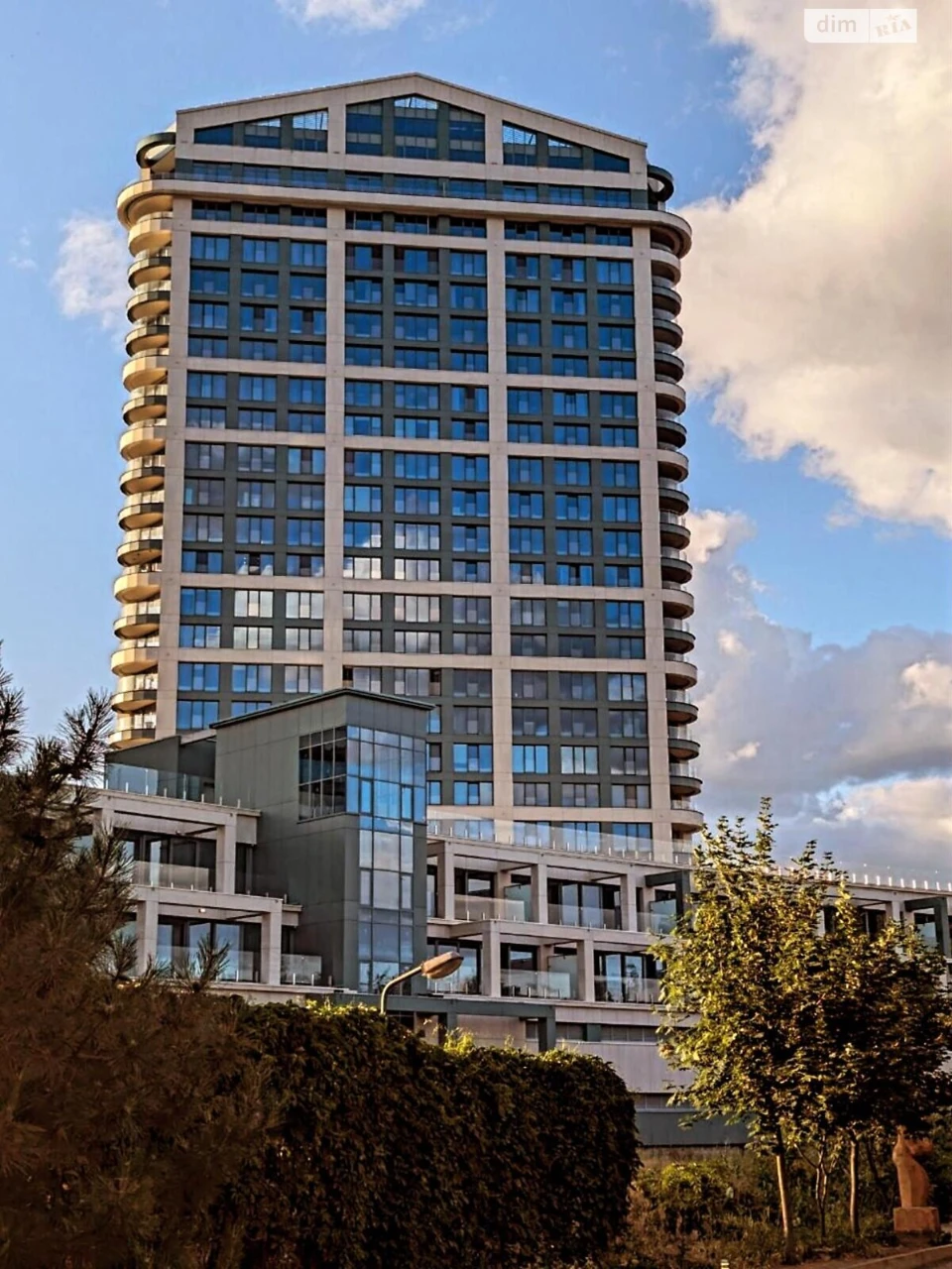 Long-Term Rental Apartment Sobornyi