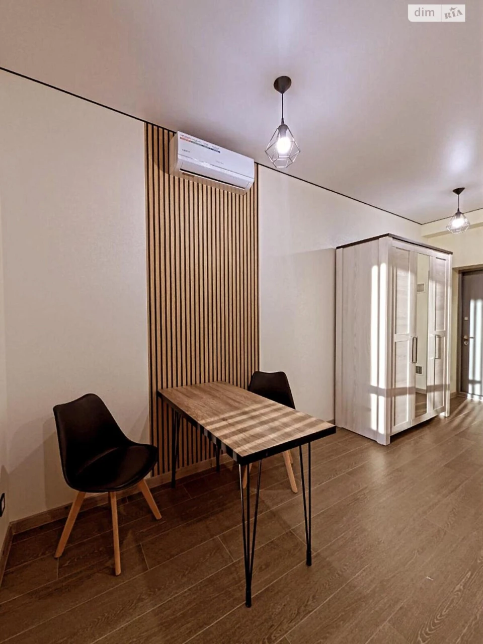 Long-Term Rental Apartment Sobornyi