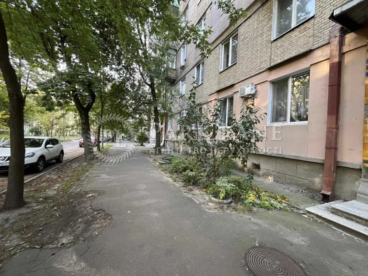 Продажа: Искревская Дудаева 5, квартира