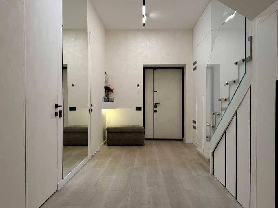 Apartment. Zaporizhzhia, Heroiv Krut Street