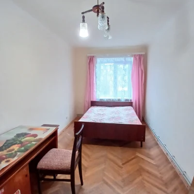 Продажа 3-кімнатної квартири, вул. Бандери