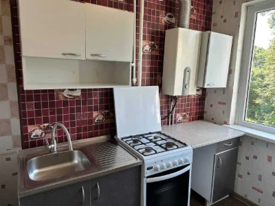 2 floors | Not a corner | Residential condition