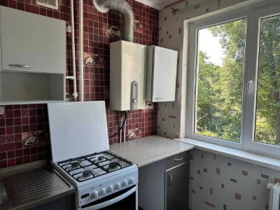 2 floors | Not a corner | Residential condition