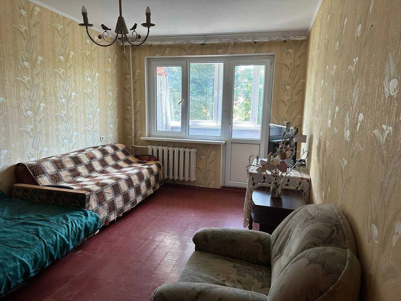 2 floors | Not a corner | Residential condition