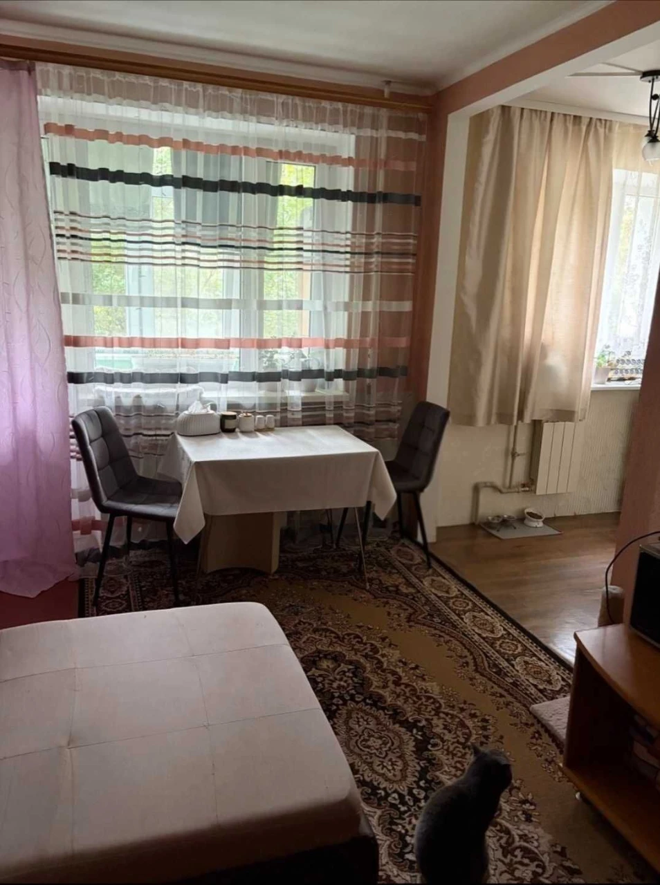 Продаж 2-кімнатній квартири
