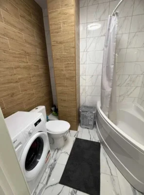 Продам 2-комнатную в новом доме